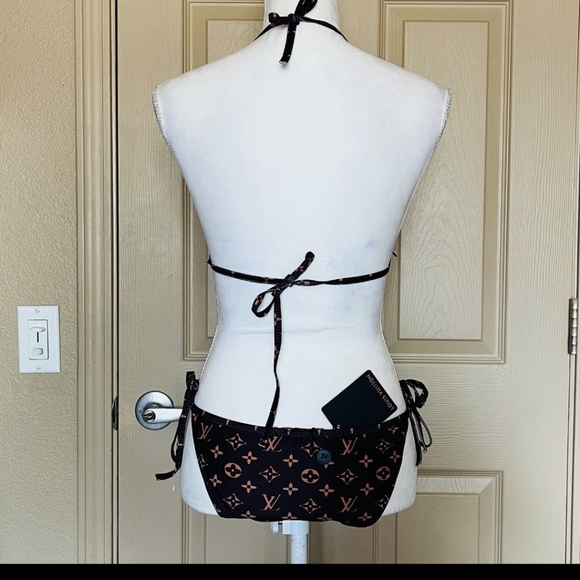 LV Bikini - Picture 4 of 4